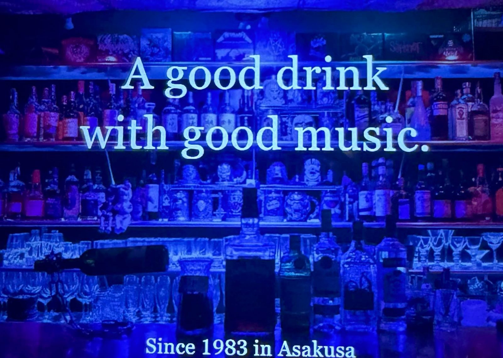 ROCK BAR ORANGE-ROOM 店内写真